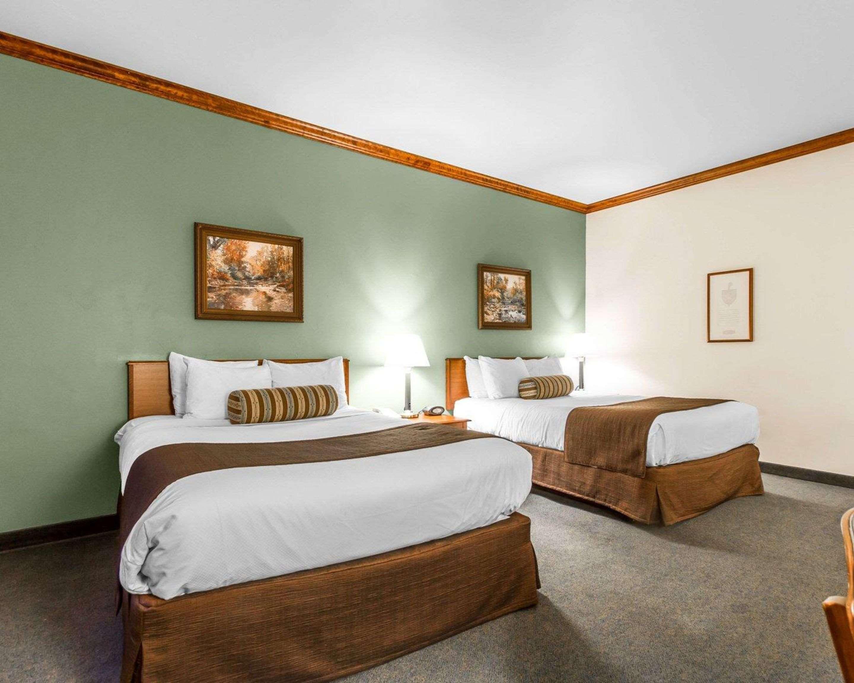 Kress Inn, Ascend Hotel Collection De Pere Buitenkant foto