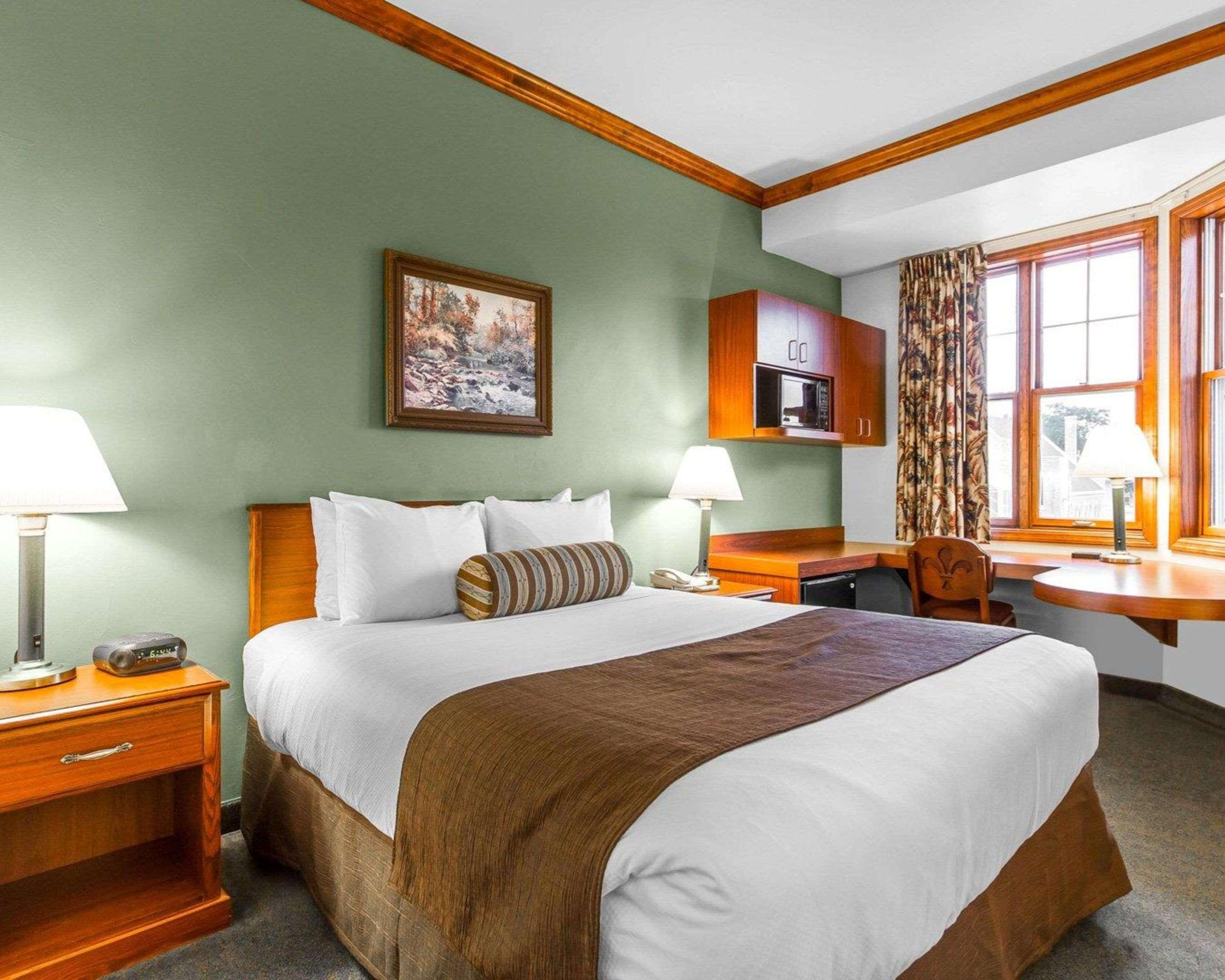 Kress Inn, Ascend Hotel Collection De Pere Buitenkant foto