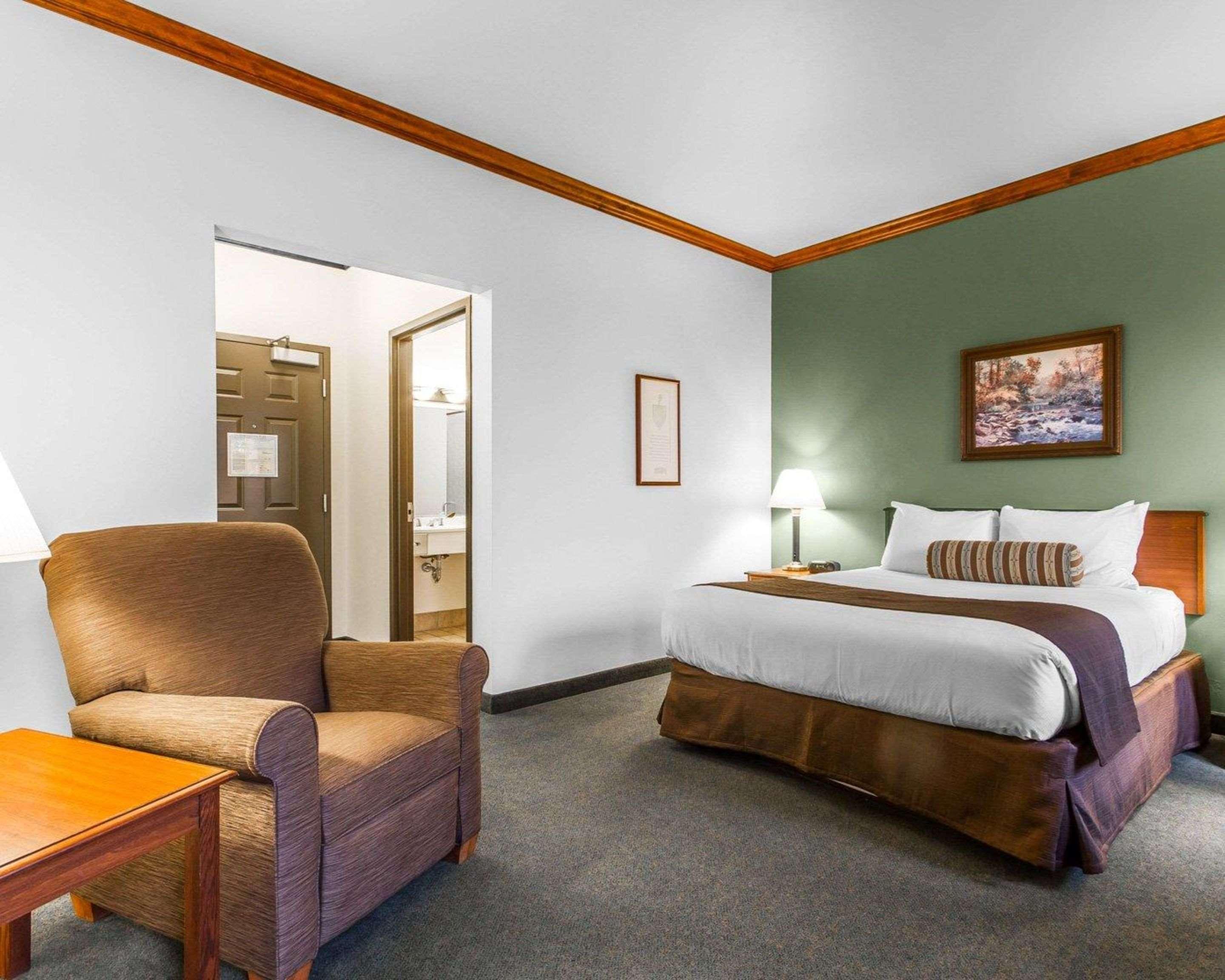 Kress Inn, Ascend Hotel Collection De Pere Buitenkant foto