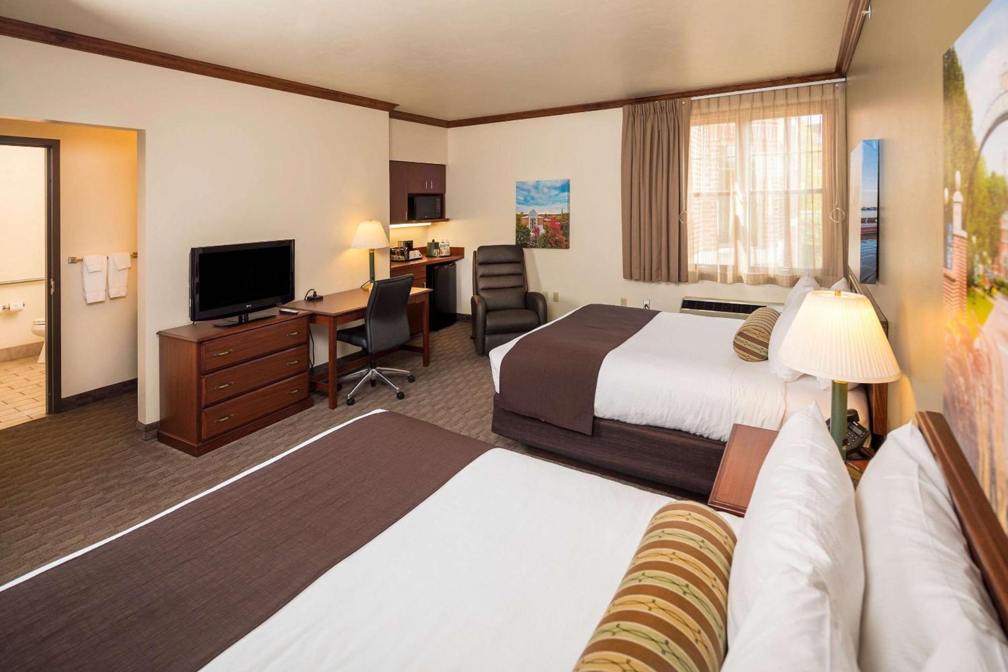 Kress Inn, Ascend Hotel Collection De Pere Buitenkant foto