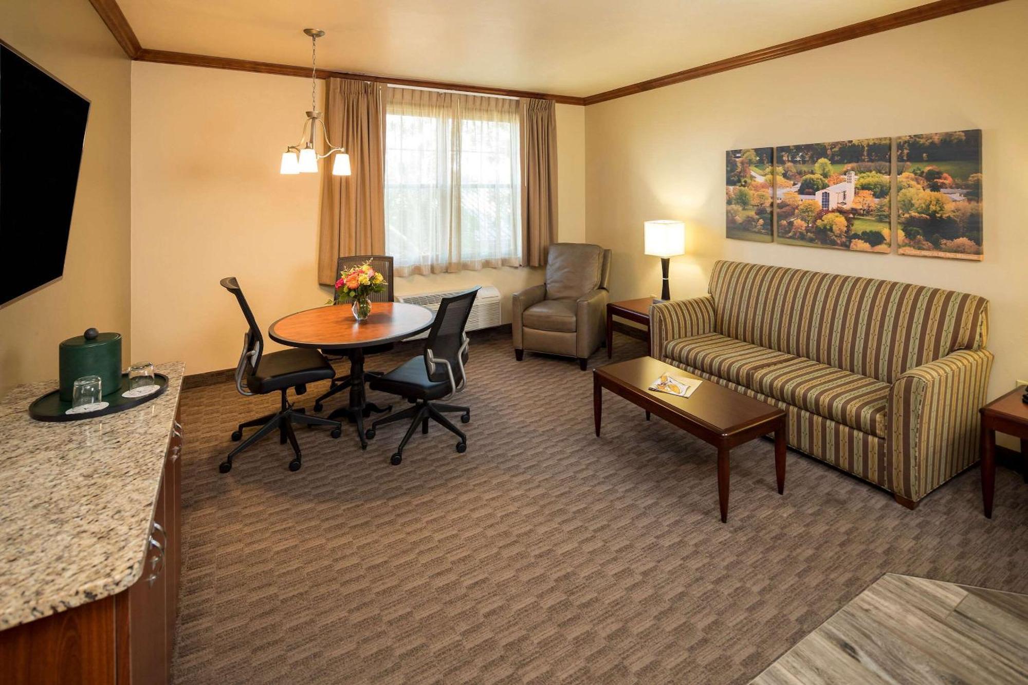 Kress Inn, Ascend Hotel Collection De Pere Buitenkant foto